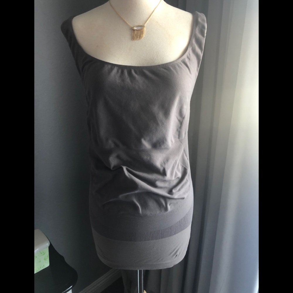 Blanqi gray maternity belly support tank top